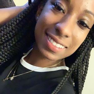 Meet your Posher, Kaynn